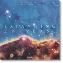 Books Frontpage Expanding Universe. The Hubble Space Telescope