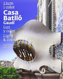 Books Frontpage Casa Batlló, luz y color